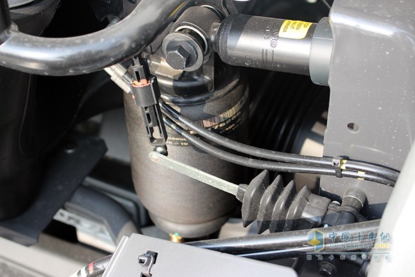 沃尔沃新FH 460马力 6x2 牵引车