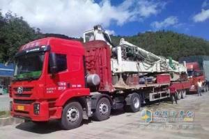 上汽依维柯红岩杰卡 科索9 310马力国四牵引车