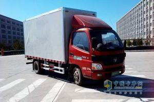福田欧马可3系康明斯2.8L超值版 119马力 4×2厢式轻卡