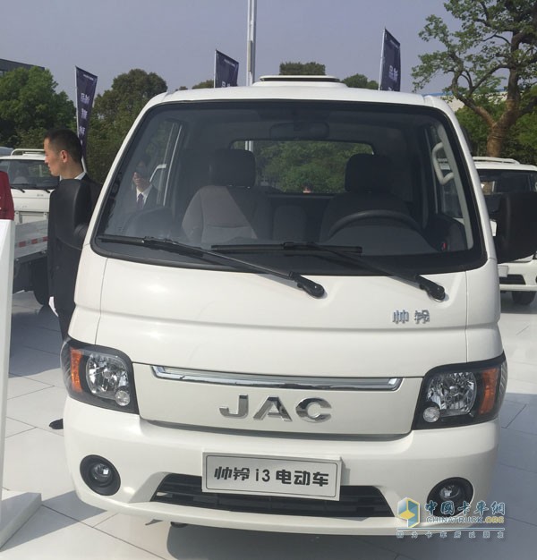 帅铃i3电动车