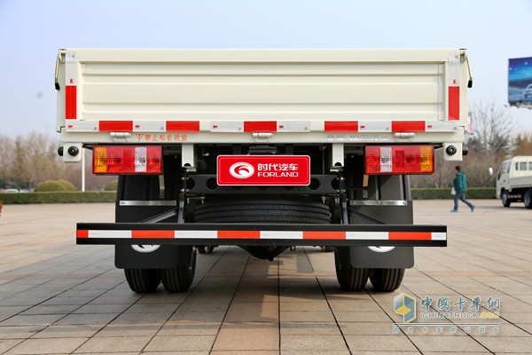 福田时代 小卡之星3 88马力 3.67米单排栏板载货车