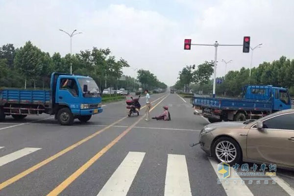 道路掉头路段