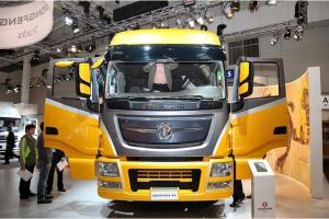 东风商用车 天龙旗舰重卡 480马力 6X4牵引车(DFH4250C)