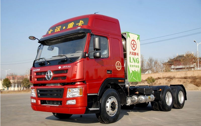 大运 N8E重卡 350马力 6X4天然气牵引车(CGC4253WN4XC)