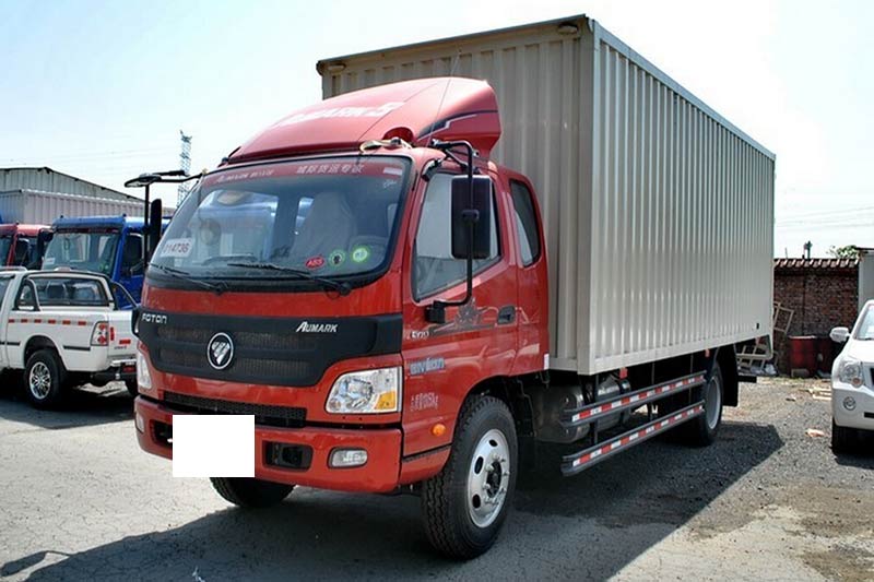 福田欧马可5系 中卡 170马力 4X2 厢式载货车(BJ5139XXY-F2)