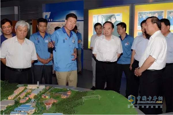 中国工程院院长周济莅临法士特高新厂区调研指导