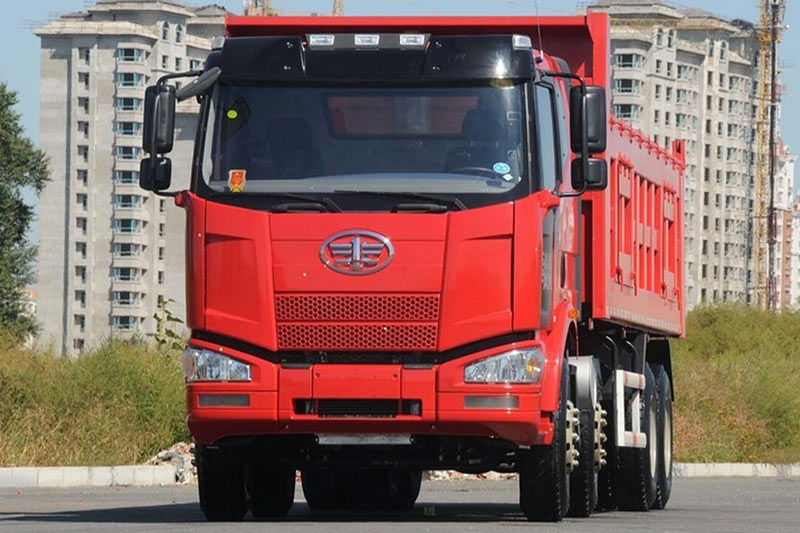 一汽解放 J6M准重卡 375马力 6X2牵引车(CA4220P63K2T3A2E4)