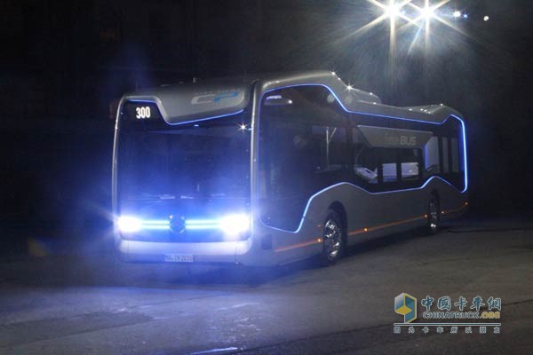 梅赛德斯-奔驰“未来客车”Future Bus
