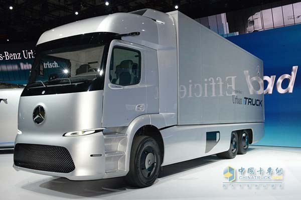 奔驰“都市纯电动卡车”Urban eTruck，续航里程200km