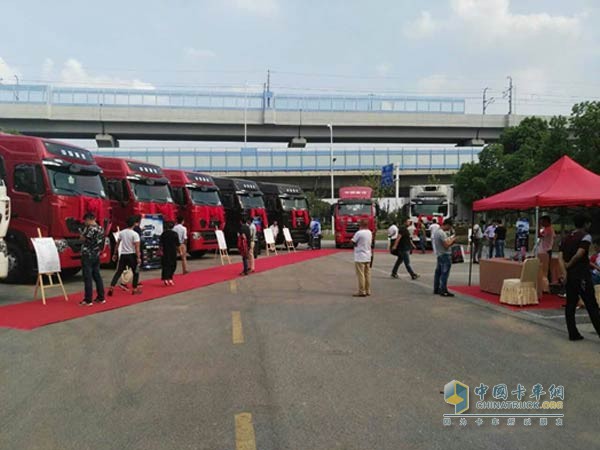 中国重汽曼技术产品金秋客户答谢会南京站活动