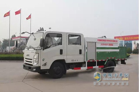 绿叶”牌防疫车
