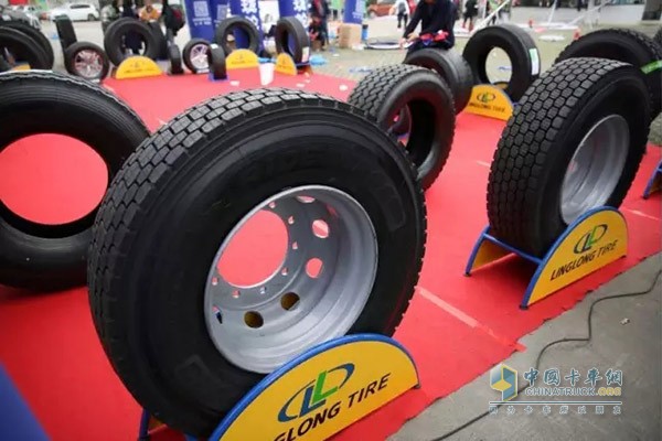 赛场活动区玲珑轮胎产品展示