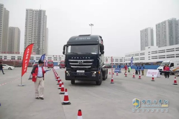 2016“上汽红岩杯”卡车司机西南大区精英挑战赛