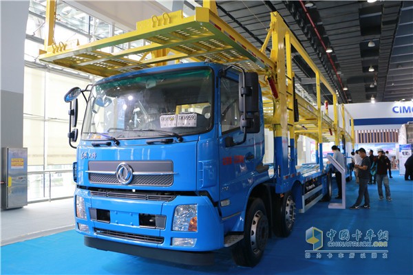 22米中置轴轿运车