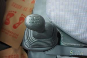 庆铃五十铃汽车 100P长单栏板 98马力