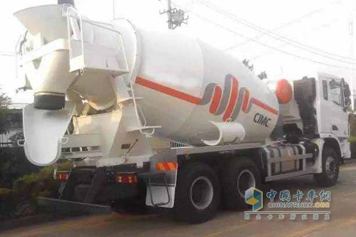 中集瑞江推出新款轻量化搅拌车