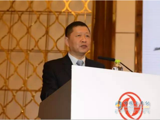 东风汽车集团股份有限公司副总裁、东风商用车有限公司总经理杨青说