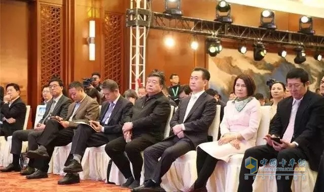 万达、格力、京东等公司负责人出席本次中国制造高峰论坛