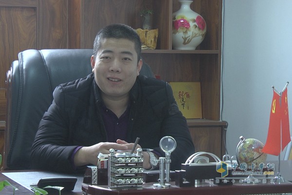 东营市明坤物流运输有限公司总经理崔海峰