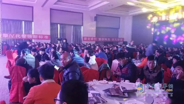 答谢会宴会人声鼎沸