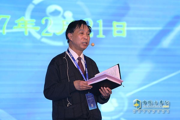 中国电子商务协会副理事长陈震
