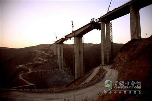 河南今年新开工高速公路项目20个