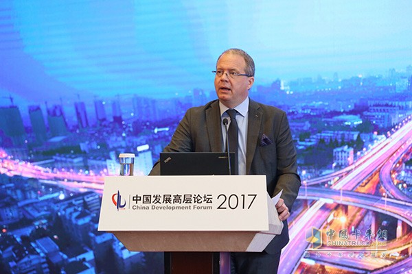 沃尔沃集团总裁马丁·伦德斯泰特受邀出席2017中国高层发展论坛