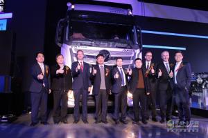 明星客户抢“鲜”订购  首批千台欧曼EST超级卡车正式投放市