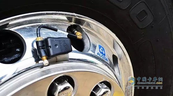 卡车轮胎胎压检测