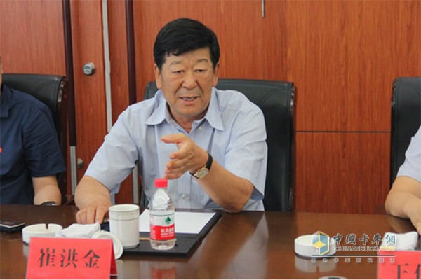 天津安达集团股份有限公司董事长崔洪金希望双方展开广泛合作