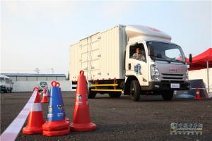 江铃汽车 凯锐800H 国五 112马力 6.9米气制动载货车