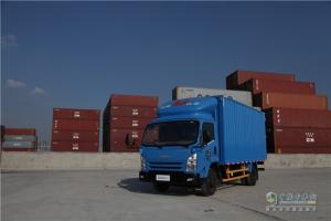 江铃汽车 凯锐800H 国五 112马力 6.9米气制动载货车