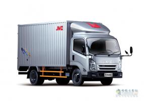江铃汽车 凯锐800L 国五 90马力 5.9米液制动载货车