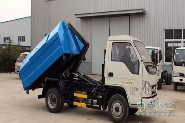 勾臂式垃圾车