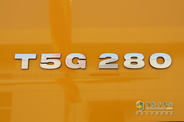 这款T5G采用德国曼技术的MC07(280马力)发动机