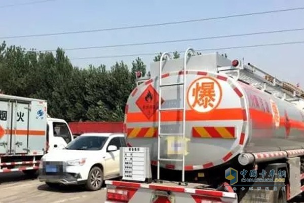 专用车上牌