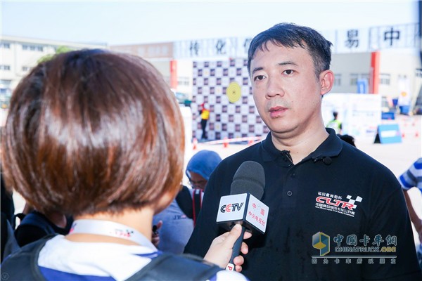 福田汽车集团高级副总裁、品牌总监李健先生接受中央电视台采访