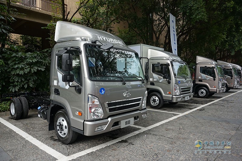 售价11.8万元起 四川现代盛图轻卡全国上市