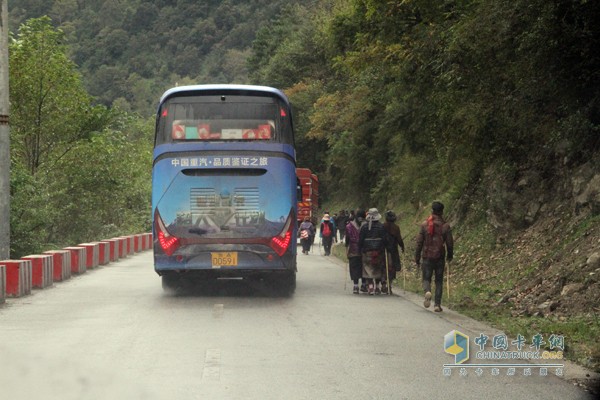 中国重汽品质鉴证之旅第一季藏地探索世界屋脊