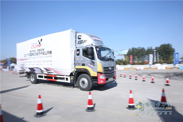 2017中国高效物流卡车公开赛 中卡组“场地操控赛”