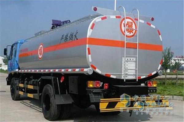 危化车