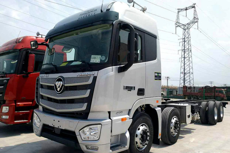 福田戴姆勒欧曼EST 6系重卡 400马力 8X4 9.5米仓栅式载货车(BJ5319CCY-AA)