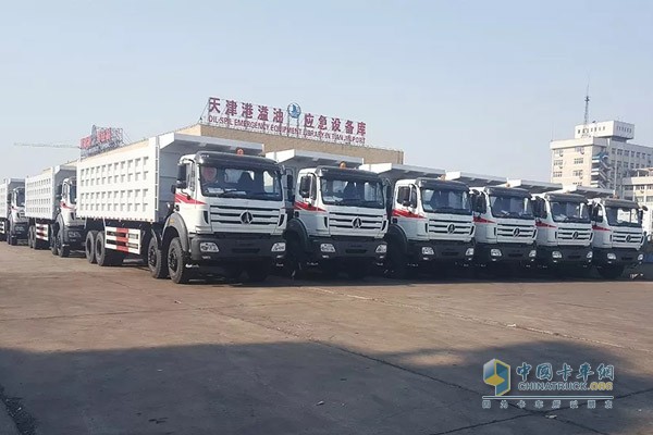 北奔重卡自卸车