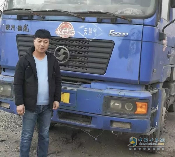 中国雷锋卡车司机胡向红