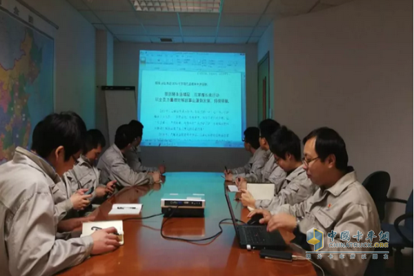 青年职工学习《解放事业本部2018年形势任务教育宣讲提纲》