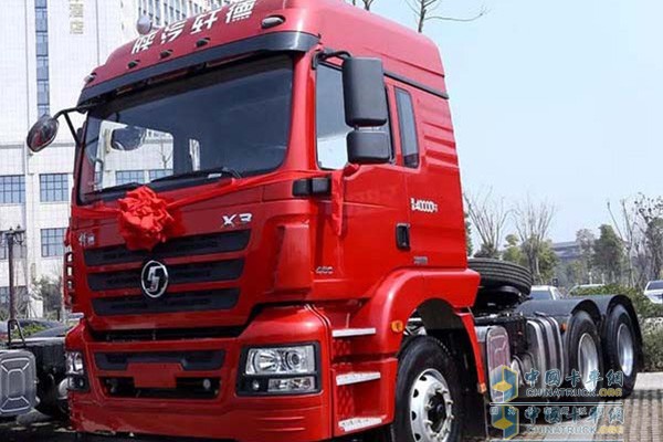 陕汽轩德3系牵引车