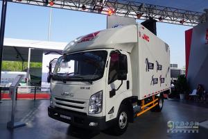 江铃汽车 凯锐重载金刚 宽体版 156马力 国五载货车
