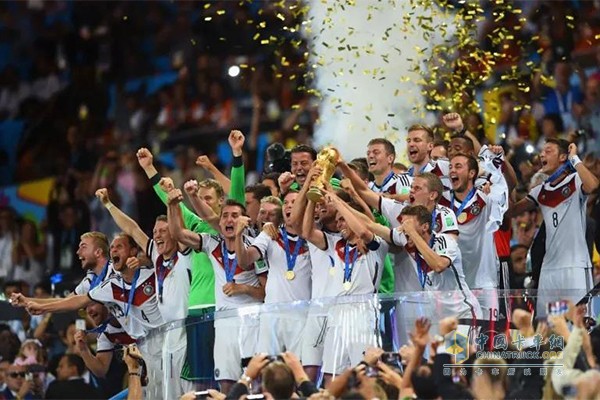 2014届世界杯德国队卫冕冠军