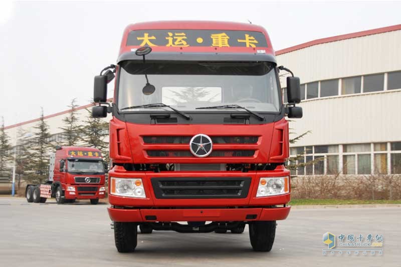 大运重卡 新N8E系列 4×2 300马力 牵引车