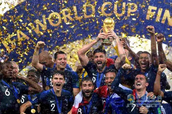 法国队夺冠